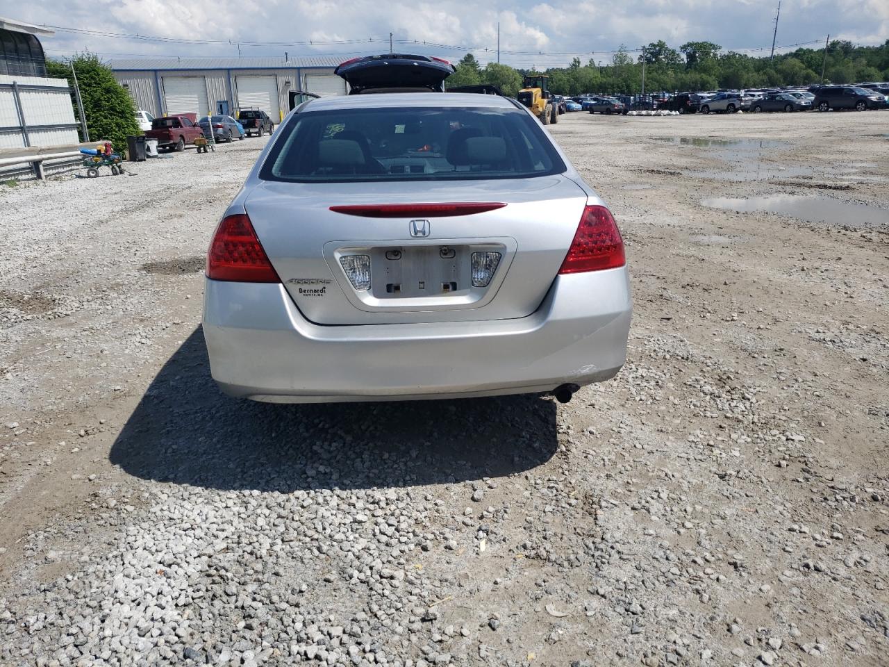 Photo 5 VIN: 1HGCM56347A071241 - HONDA ACCORD 