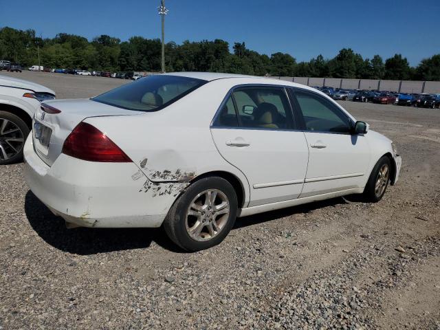 Photo 2 VIN: 1HGCM56347A174921 - HONDA ACCORD SE 