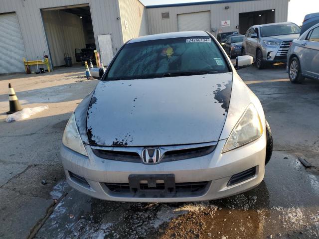 Photo 4 VIN: 1HGCM56347A229075 - HONDA ACCORD SE 