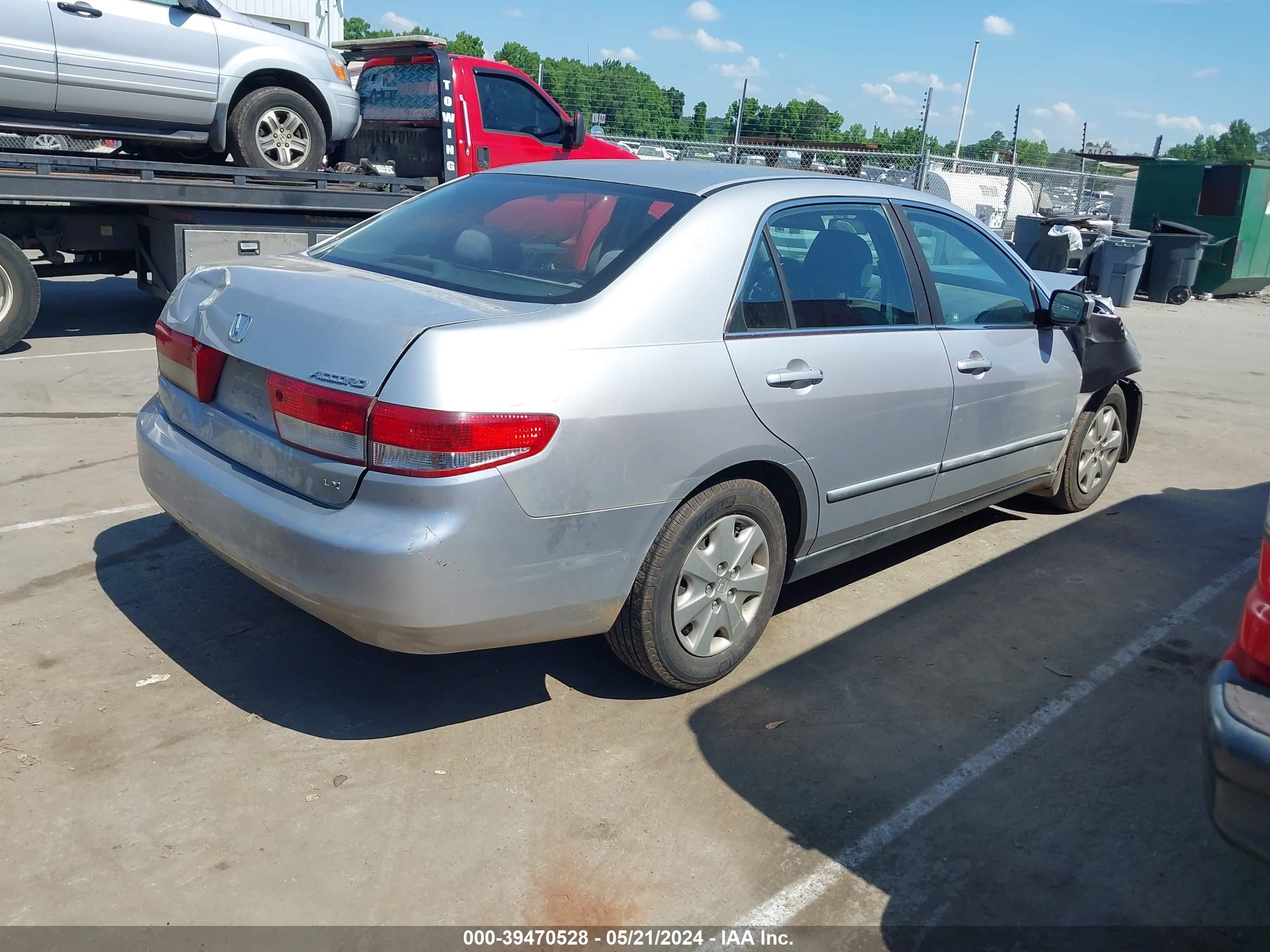 Photo 3 VIN: 1HGCM56353A059514 - HONDA ACCORD 