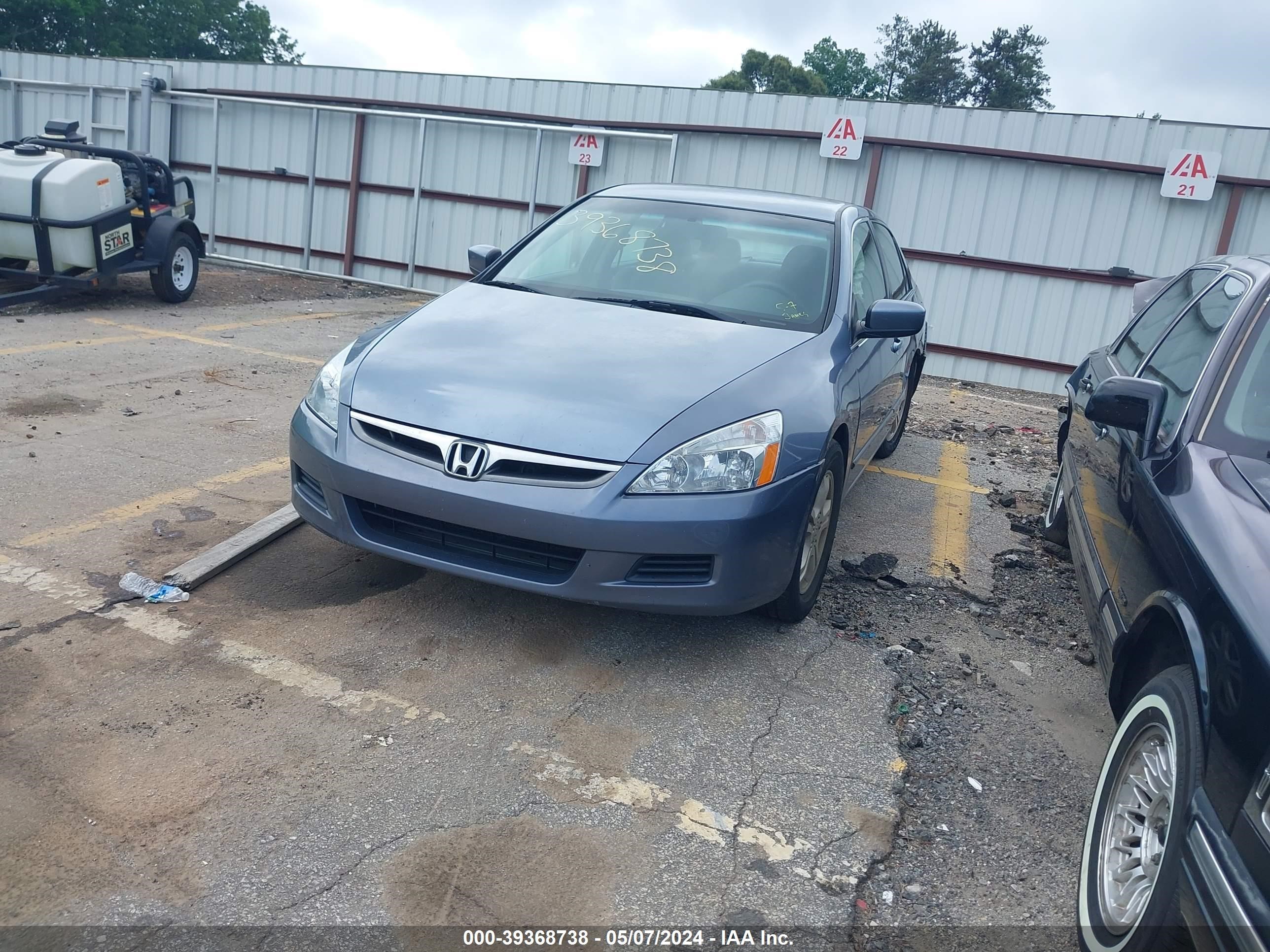 Photo 1 VIN: 1HGCM56357A156086 - HONDA ACCORD 