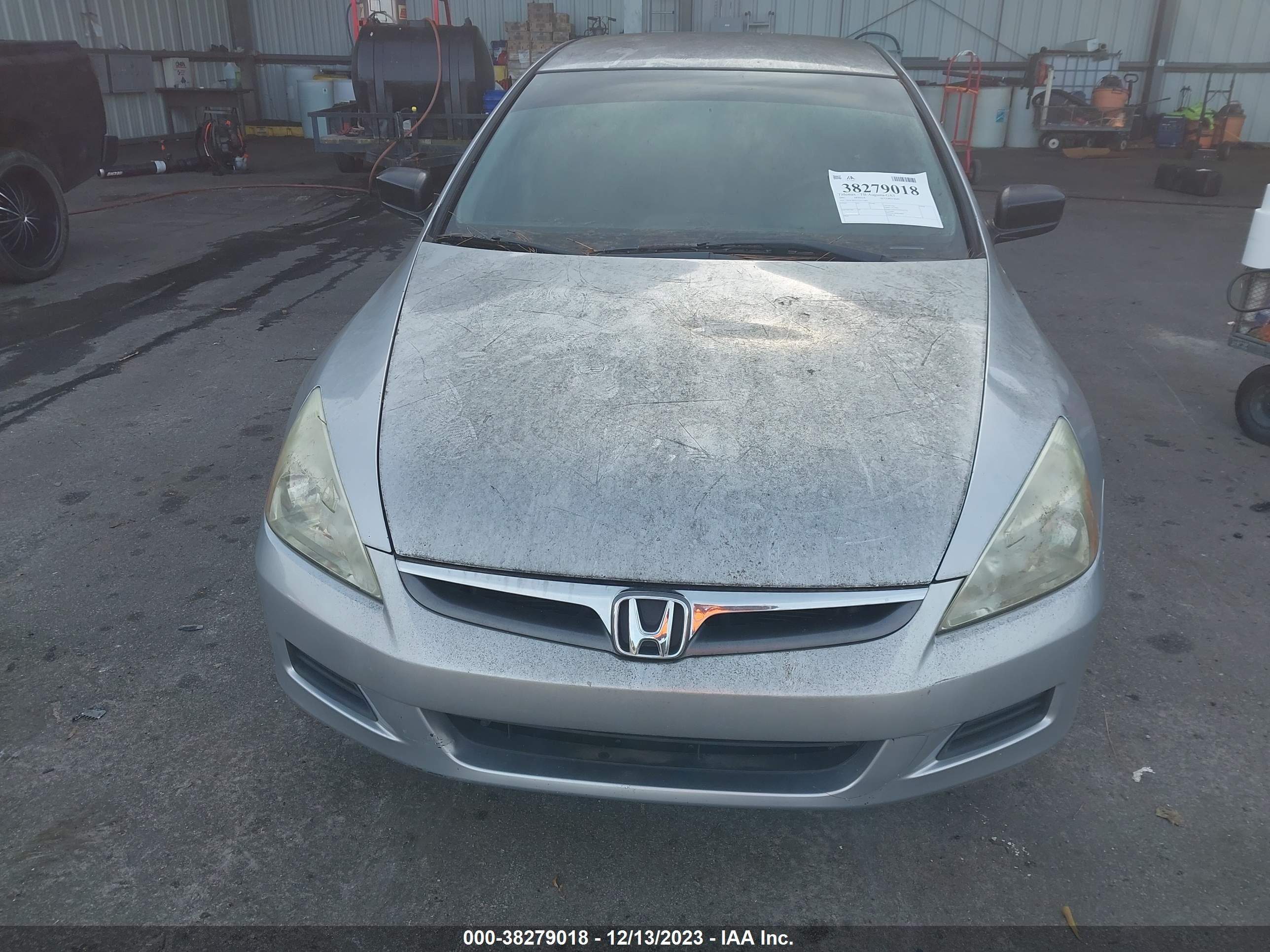 Photo 5 VIN: 1HGCM56357A177682 - HONDA ACCORD 