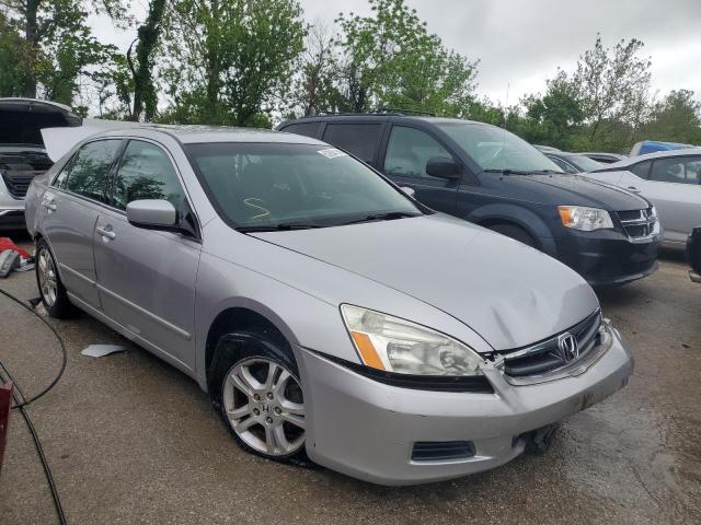 Photo 3 VIN: 1HGCM56357A206615 - HONDA ACCORD 