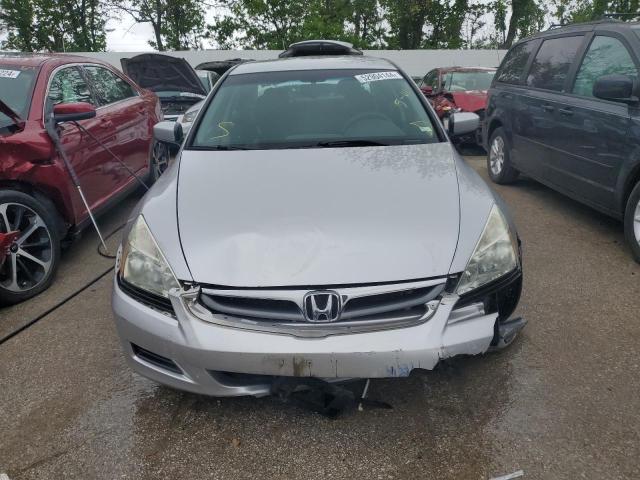 Photo 4 VIN: 1HGCM56357A206615 - HONDA ACCORD 