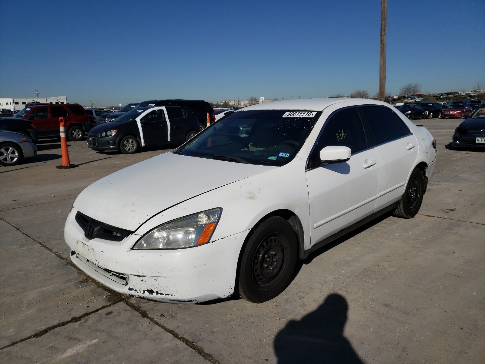 Photo 1 VIN: 1HGCM56363A086379 - HONDA ACCORD LX 