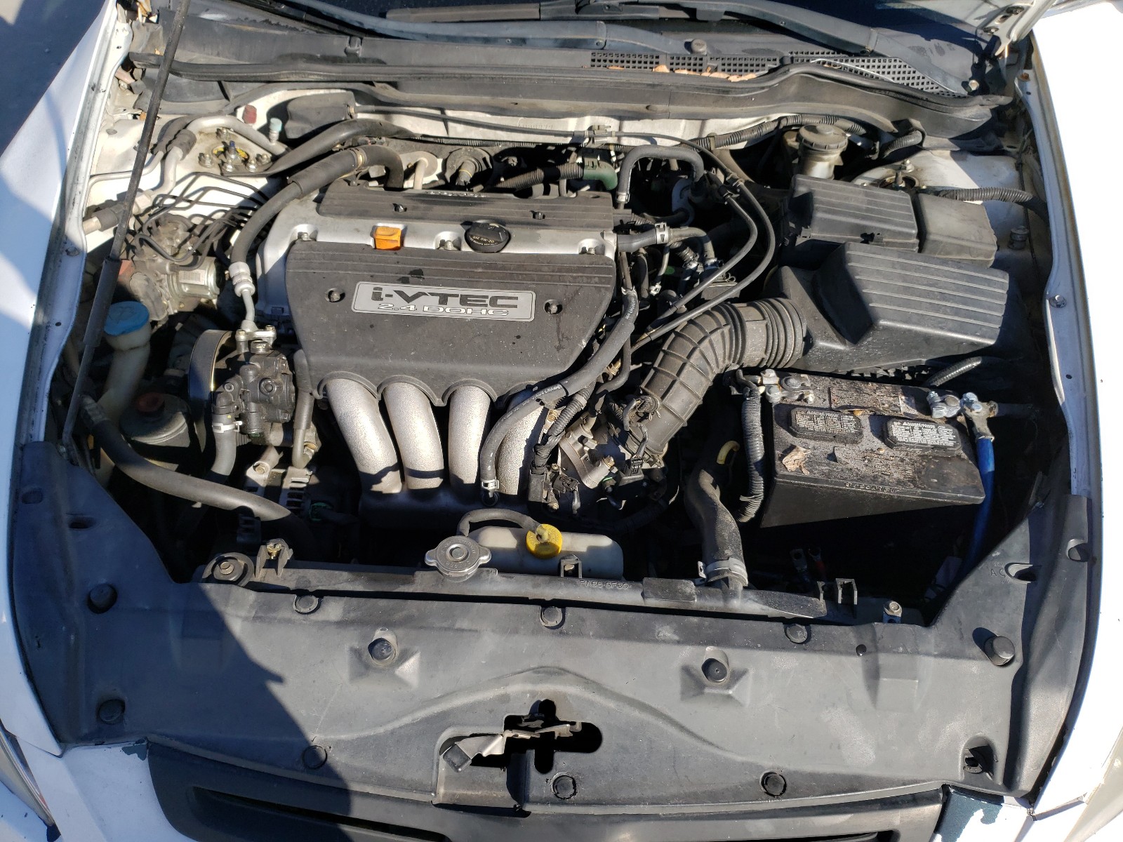 Photo 6 VIN: 1HGCM56363A086379 - HONDA ACCORD LX 