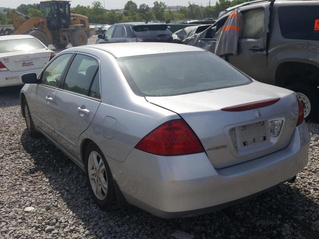 Photo 2 VIN: 1HGCM56366A121426 - HONDA ACCORD SE 