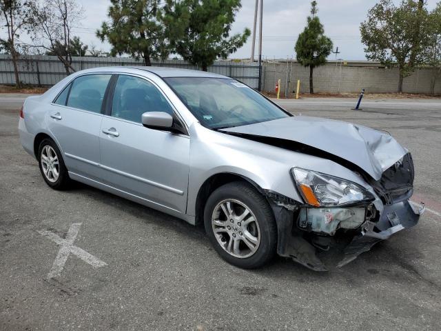 Photo 3 VIN: 1HGCM56366A141210 - HONDA ACCORD SE 