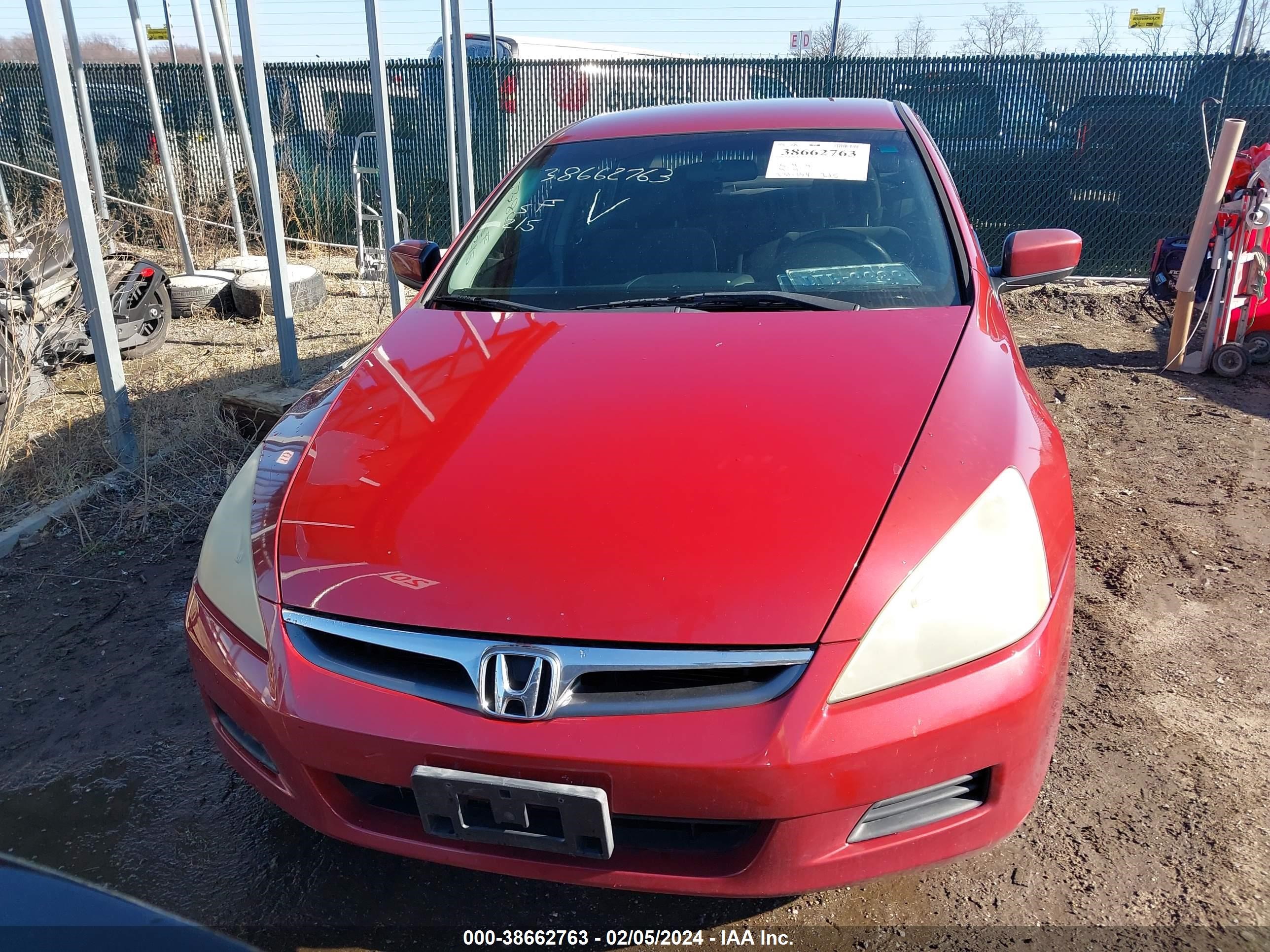 Photo 11 VIN: 1HGCM56367A022963 - HONDA ACCORD 