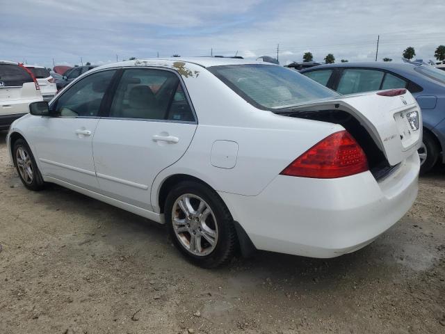 Photo 1 VIN: 1HGCM56367A190618 - HONDA ACCORD SE 