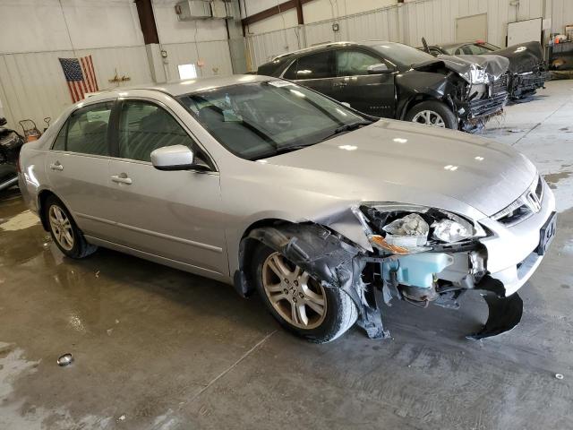 Photo 3 VIN: 1HGCM56367A206641 - HONDA ACCORD SE 