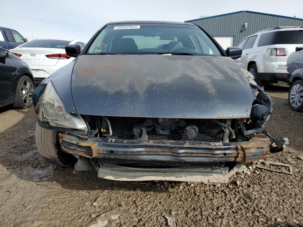 Photo 4 VIN: 1HGCM56373A117140 - HONDA ACCORD 