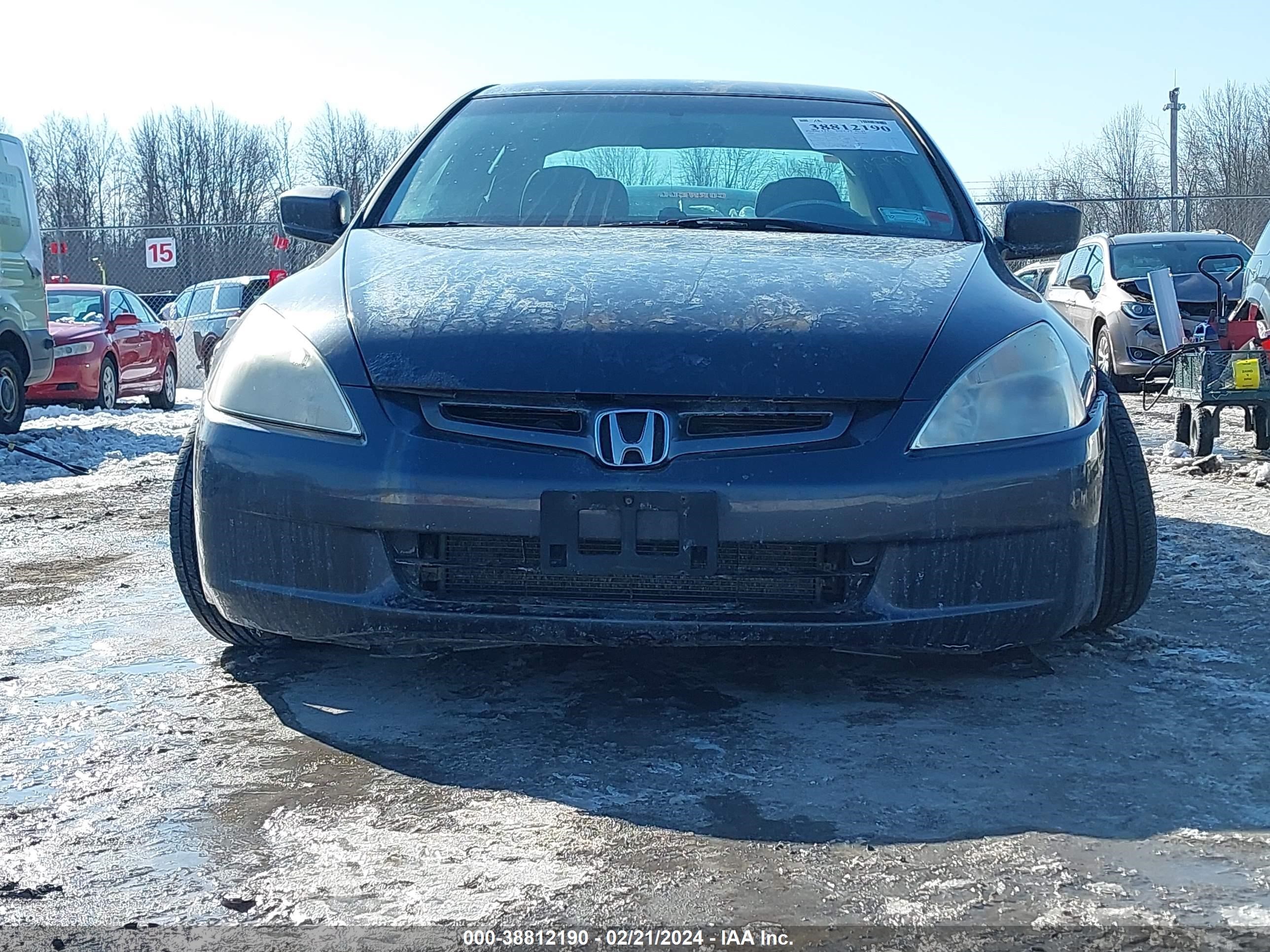 Photo 5 VIN: 1HGCM56374A131038 - HONDA ACCORD 