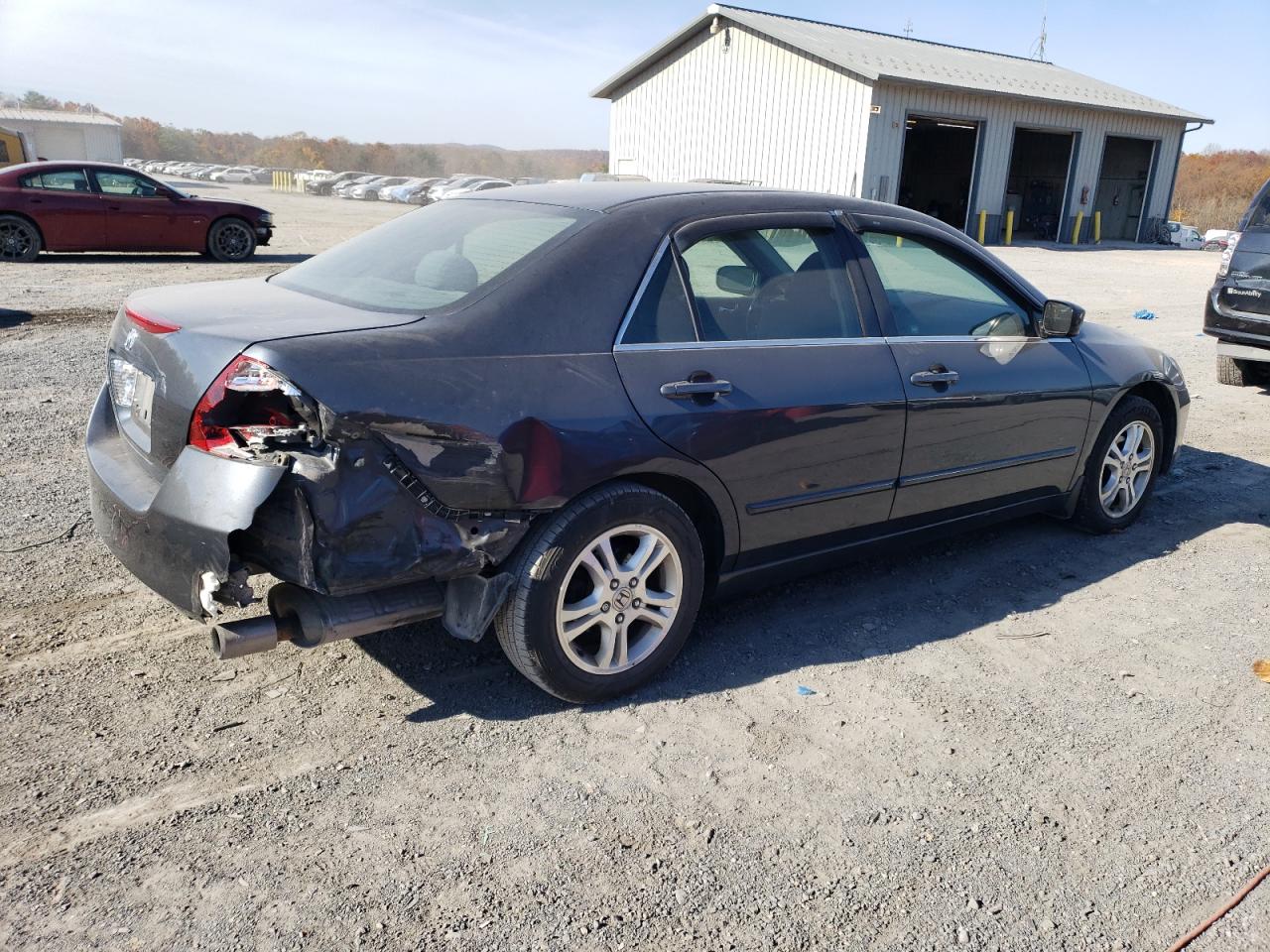 Photo 2 VIN: 1HGCM56377A218698 - HONDA ACCORD 