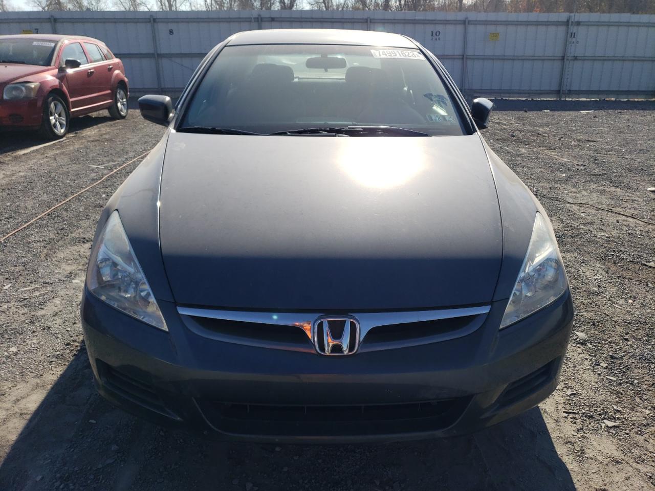 Photo 4 VIN: 1HGCM56377A218698 - HONDA ACCORD 