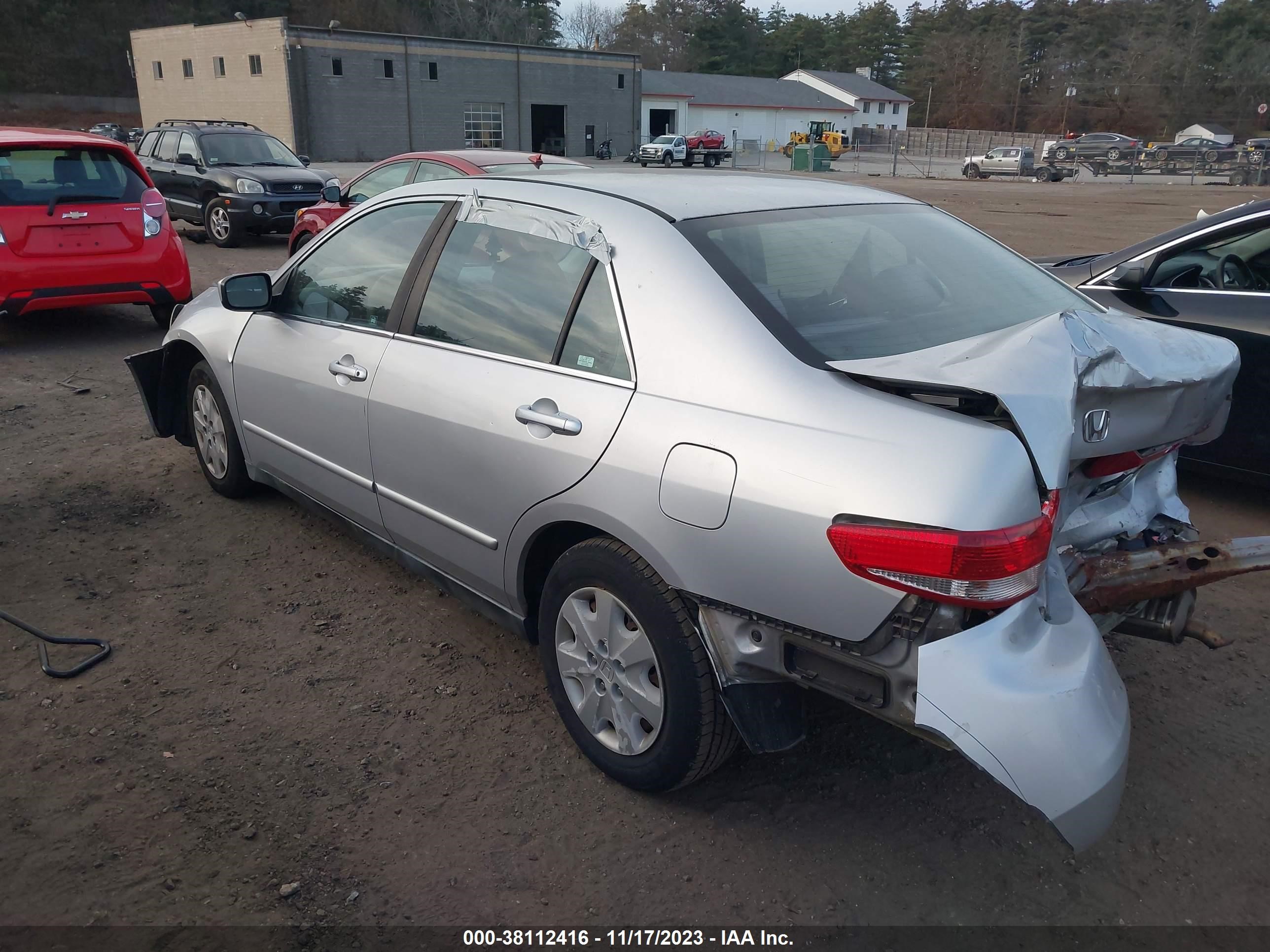 Photo 14 VIN: 1HGCM56383A013093 - HONDA ACCORD 