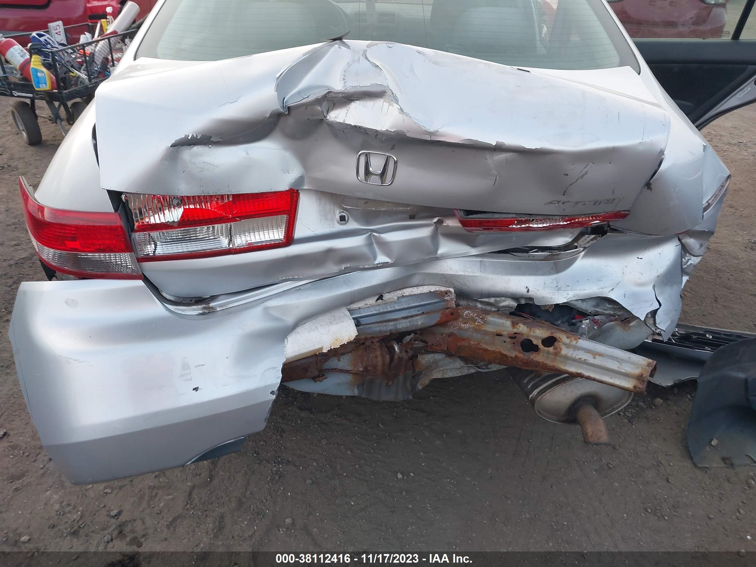 Photo 5 VIN: 1HGCM56383A013093 - HONDA ACCORD 