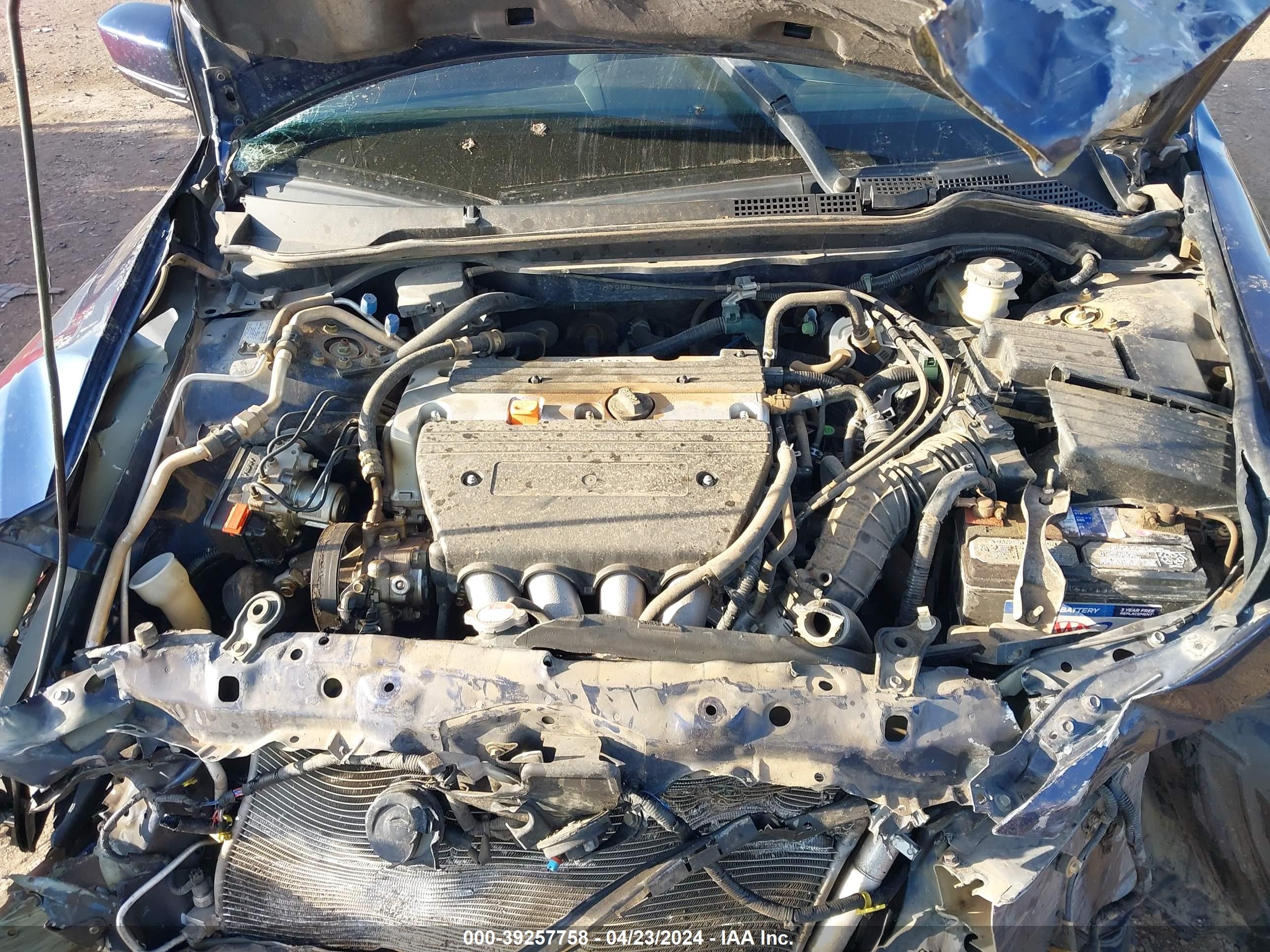 Photo 9 VIN: 1HGCM56384A015766 - HONDA ACCORD 