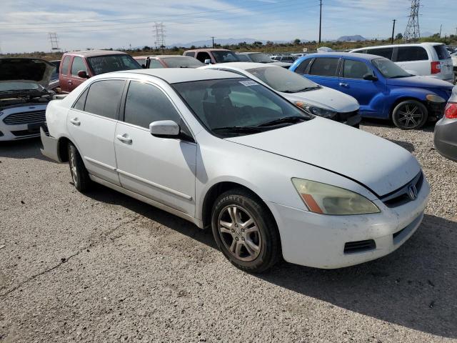 Photo 3 VIN: 1HGCM56386A031761 - HONDA ACCORD SE 