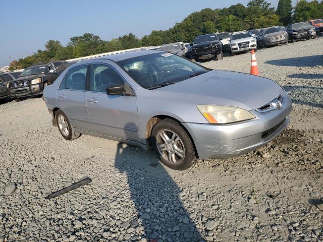 Photo 3 VIN: 1HGCM56386A049936 - HONDA ACCORD SE 