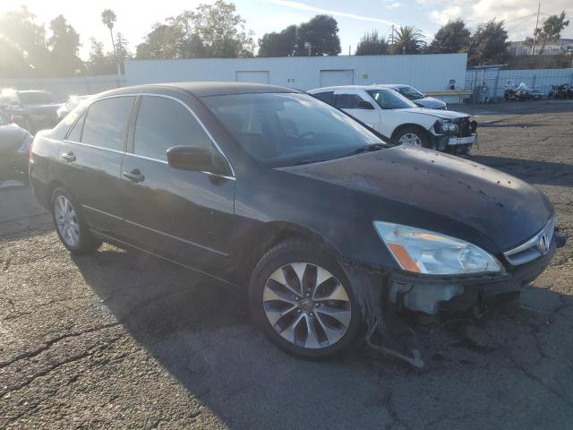 Photo 3 VIN: 1HGCM56386A115742 - HONDA ACCORD SE 