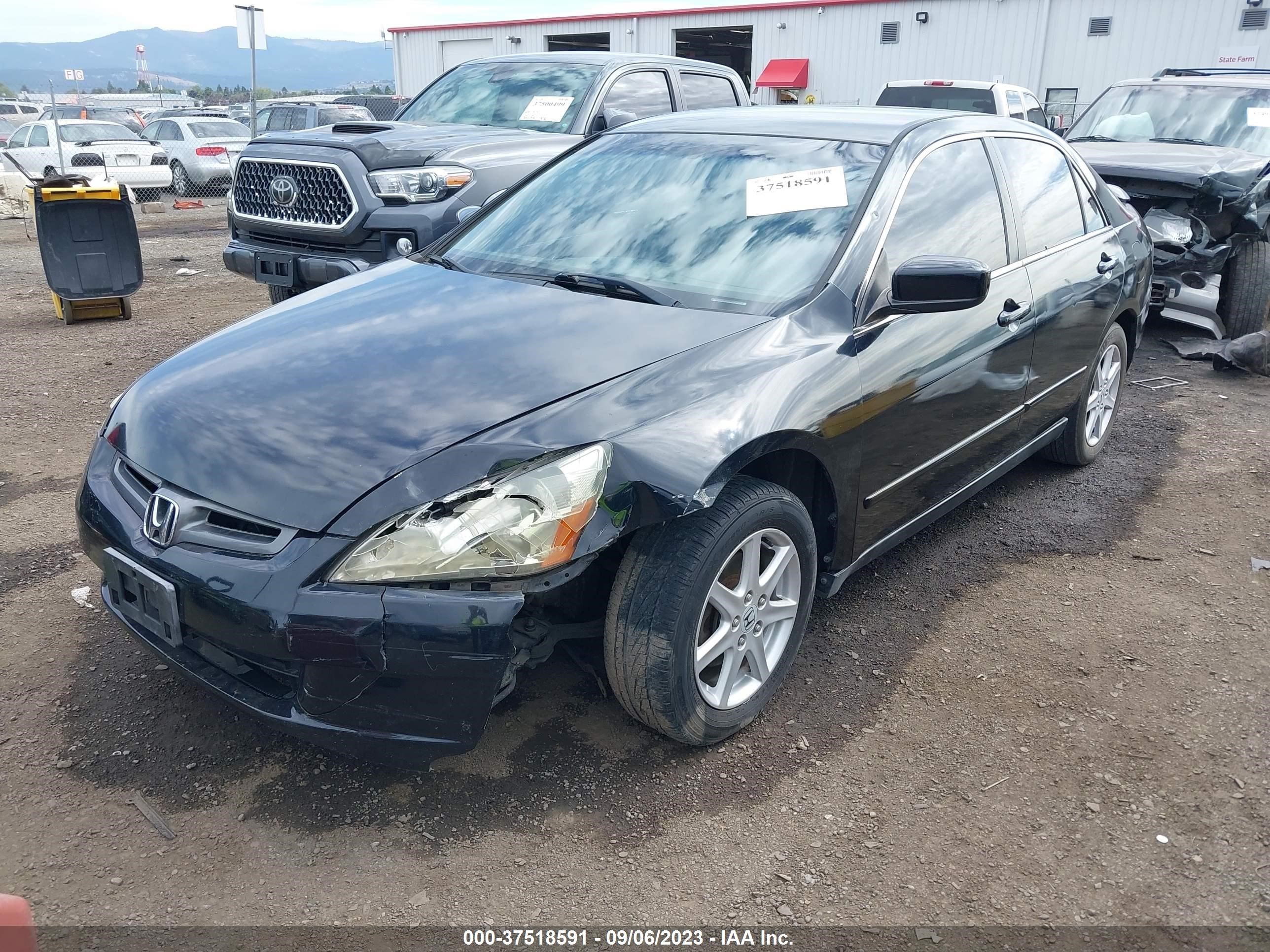 Photo 1 VIN: 1HGCM56393A088255 - HONDA ACCORD 