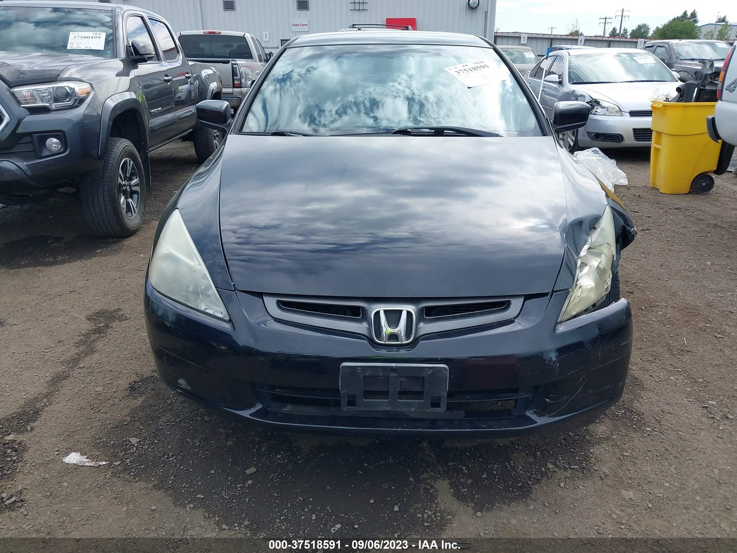 Photo 11 VIN: 1HGCM56393A088255 - HONDA ACCORD 