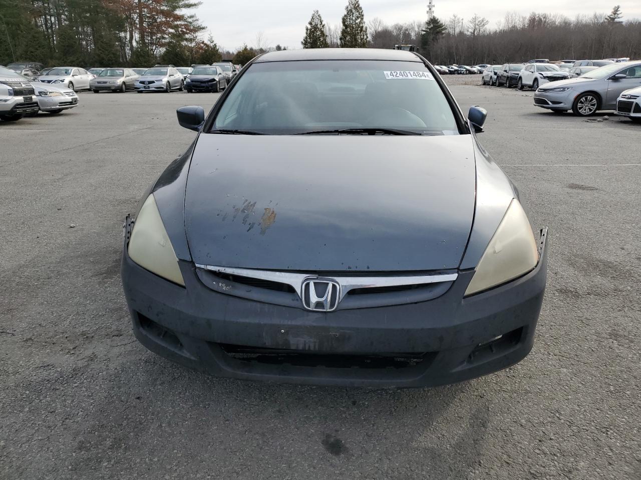 Photo 4 VIN: 1HGCM56394A163070 - HONDA ACCORD 