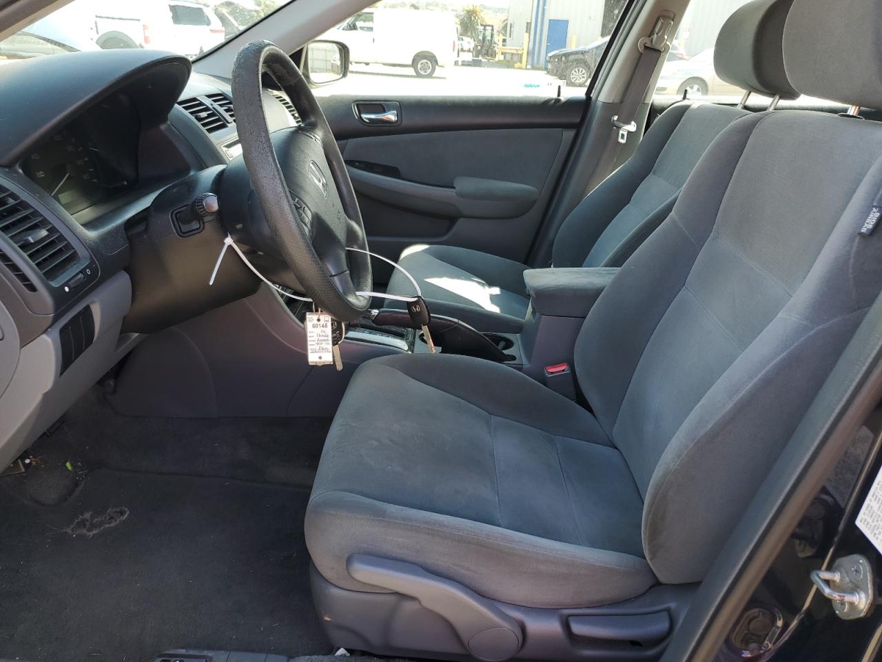 Photo 6 VIN: 1HGCM56396A016346 - HONDA ACCORD 