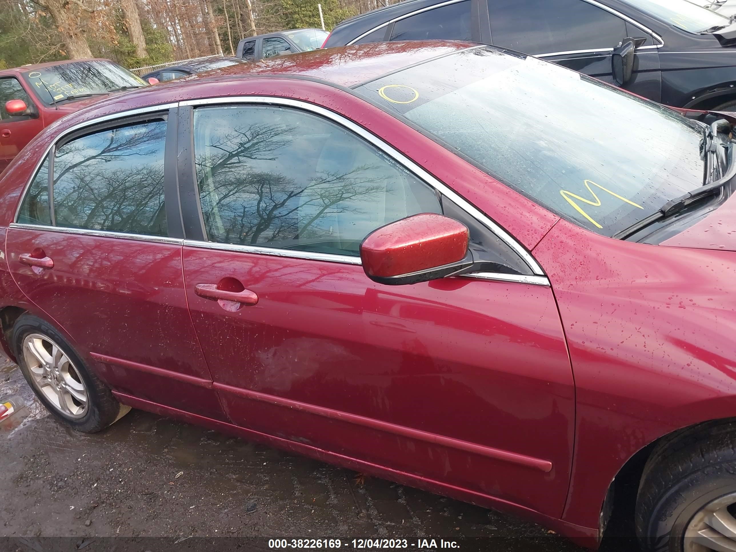 Photo 12 VIN: 1HGCM56396A101588 - HONDA ACCORD 