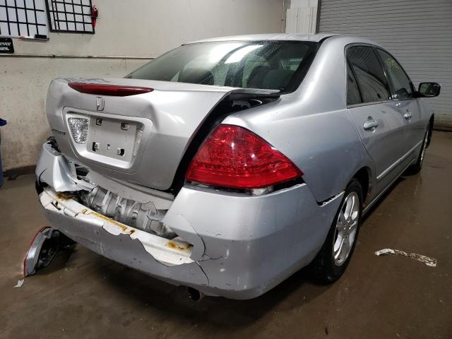 Photo 3 VIN: 1HGCM56397A097351 - HONDA ACCORD SE 