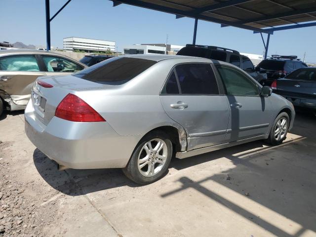 Photo 2 VIN: 1HGCM563X6A077432 - HONDA ACCORD SE 