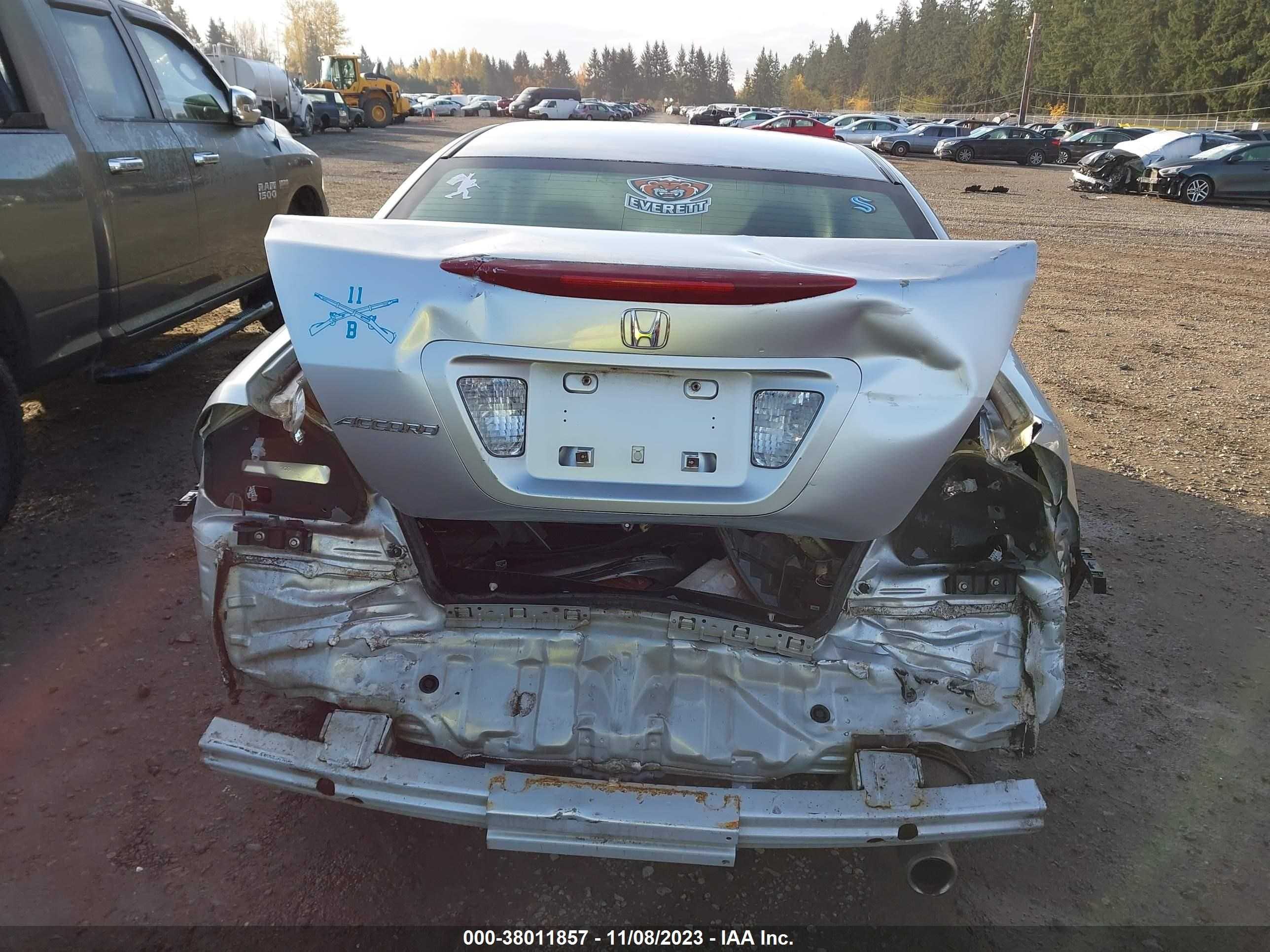 Photo 16 VIN: 1HGCM563X6A114107 - HONDA ACCORD 