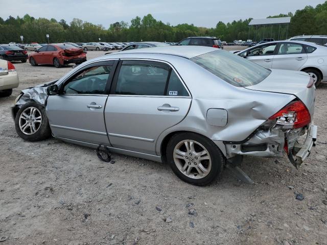 Photo 1 VIN: 1HGCM563X7A000724 - HONDA ACCORD 