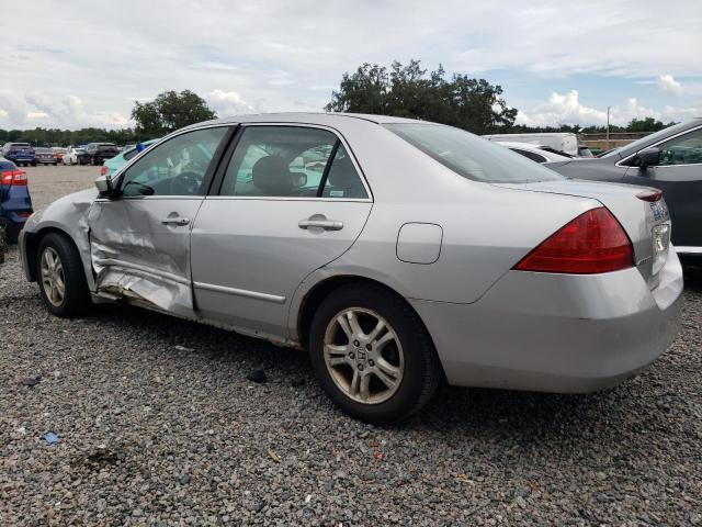 Photo 1 VIN: 1HGCM563X7A001033 - HONDA ACCORD SE 