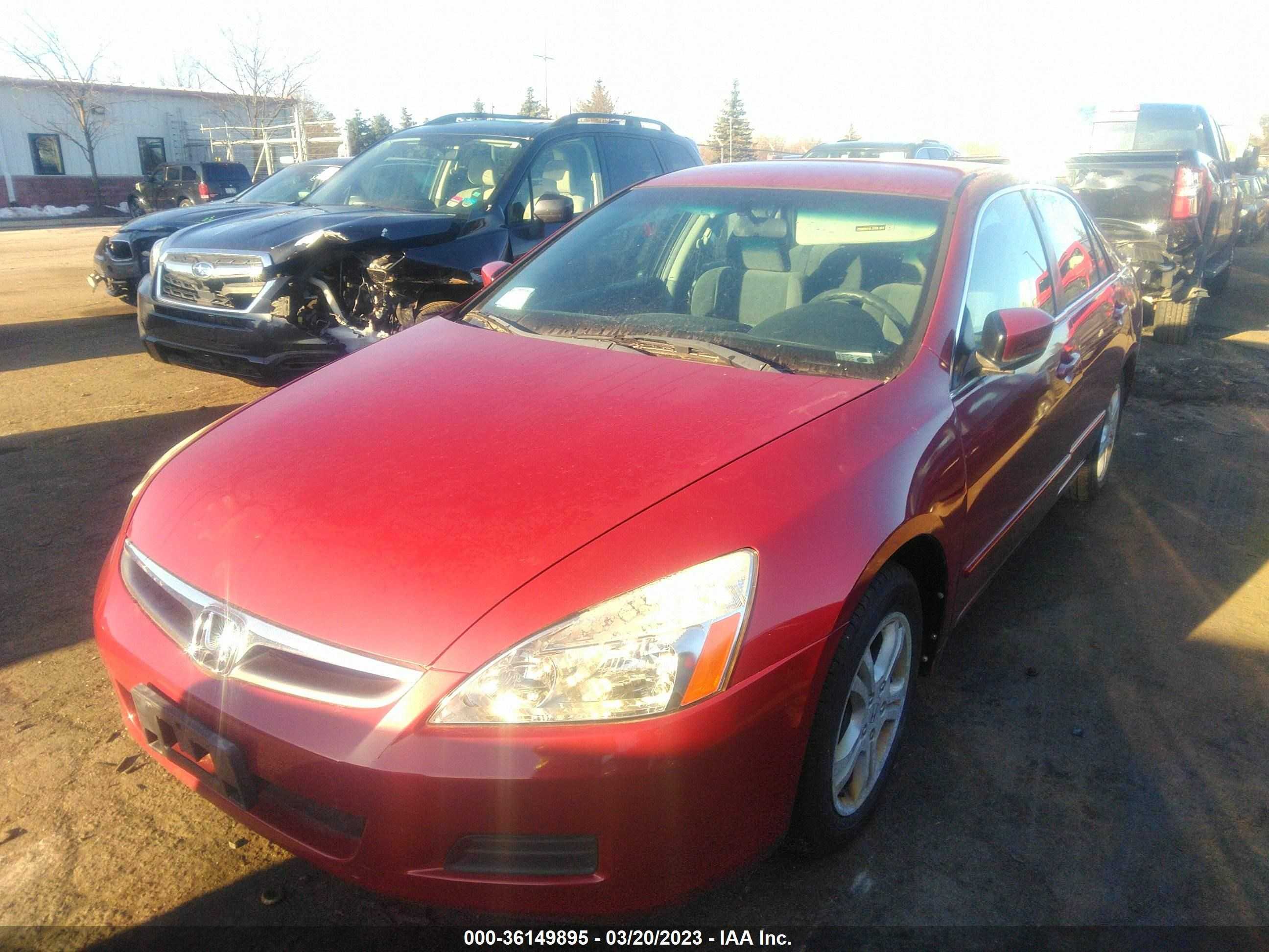 Photo 1 VIN: 1HGCM563X7A137792 - HONDA ACCORD 