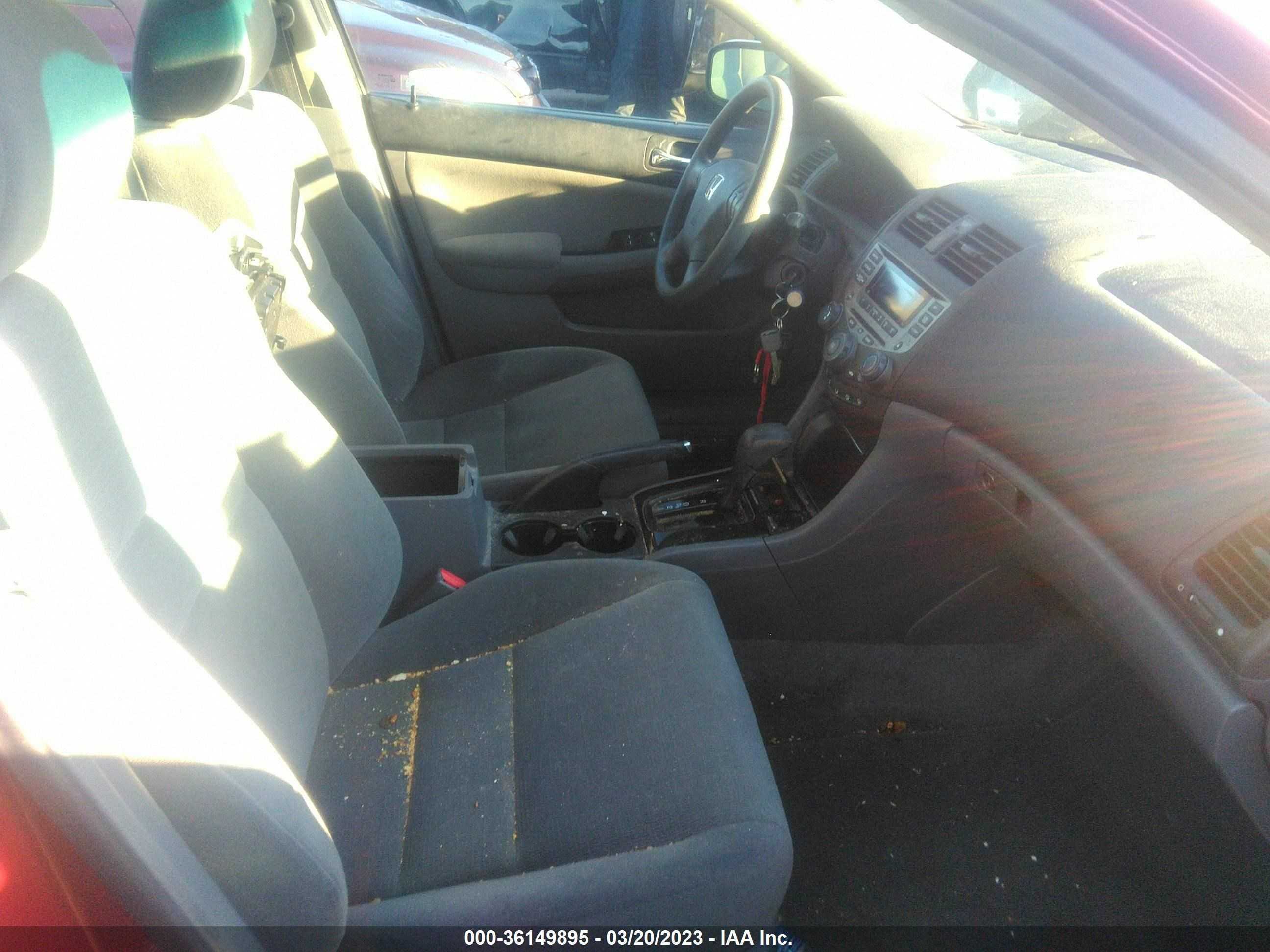 Photo 4 VIN: 1HGCM563X7A137792 - HONDA ACCORD 