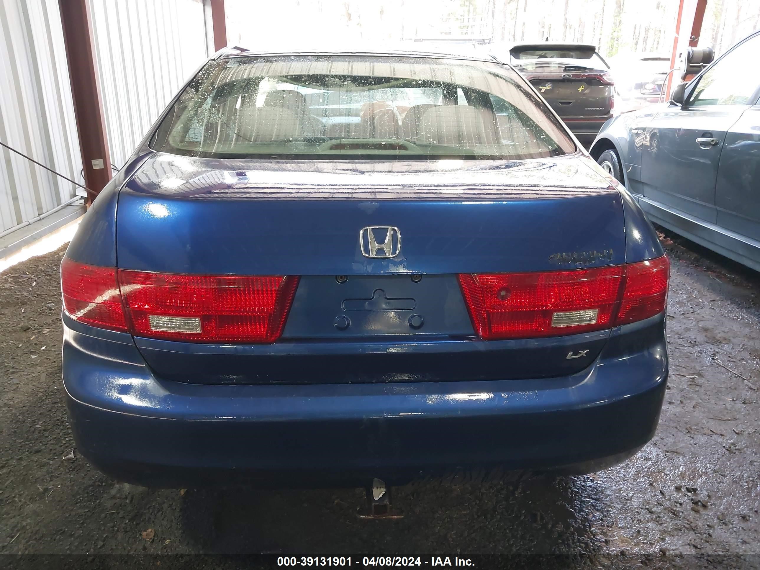 Photo 15 VIN: 1HGCM56405A017537 - HONDA ACCORD 