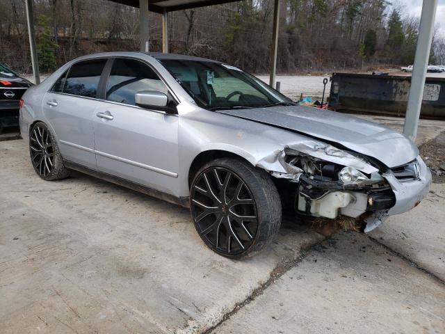 Photo 3 VIN: 1HGCM56405A041708 - HONDA ACCORD 