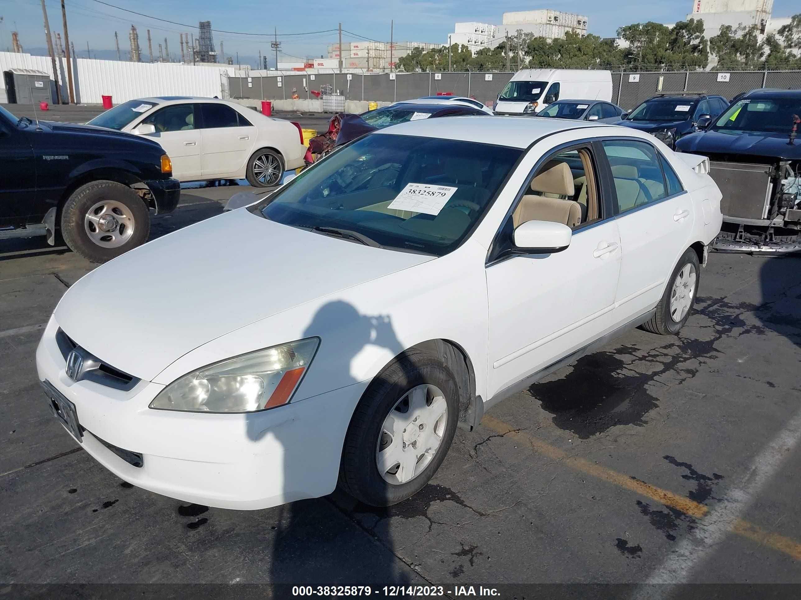 Photo 1 VIN: 1HGCM56405A147348 - HONDA ACCORD 