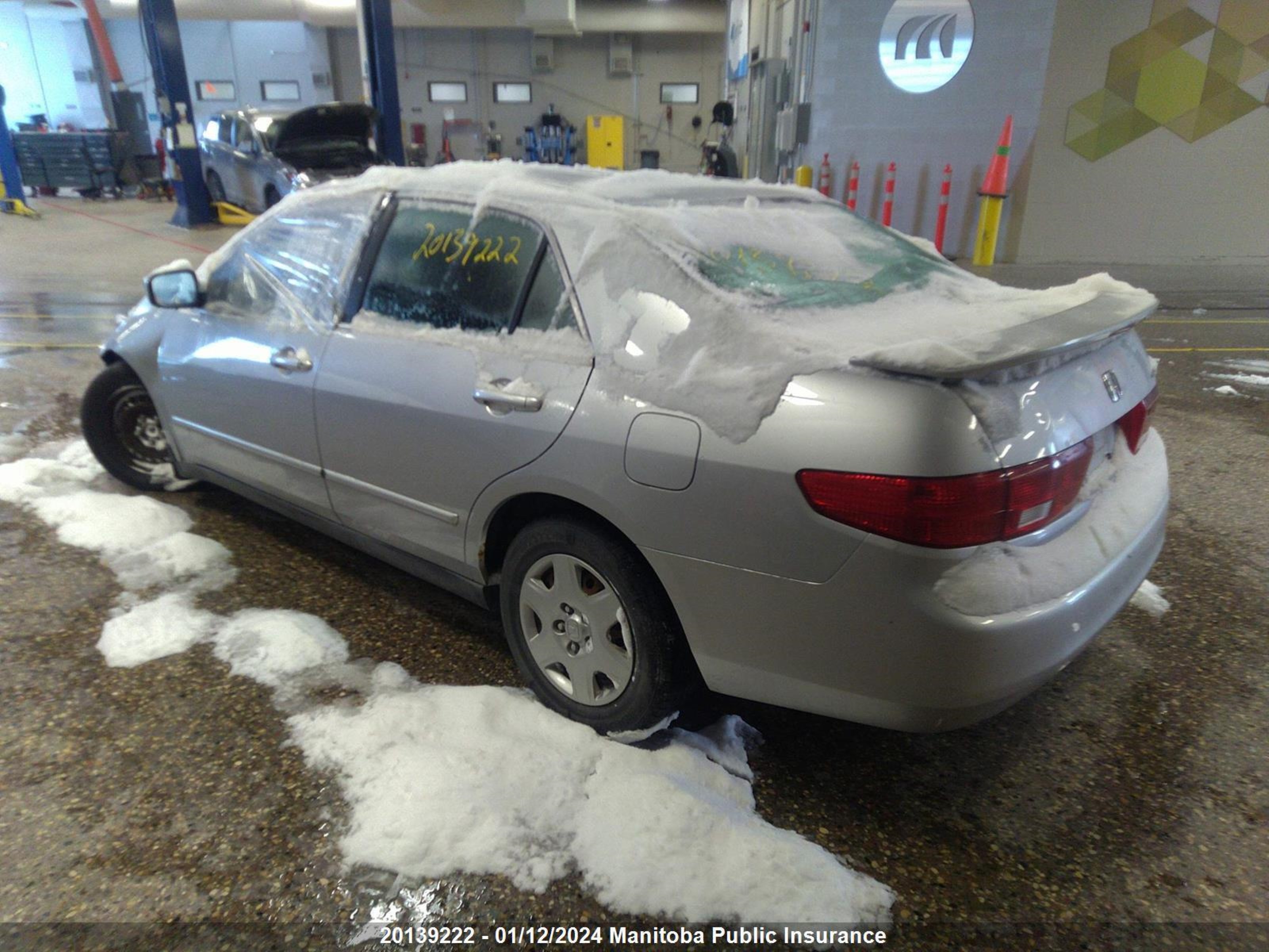 Photo 2 VIN: 1HGCM56405A806626 - HONDA ACCORD 