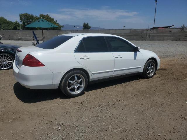 Photo 2 VIN: 1HGCM56406A165107 - HONDA ACCORD LX 