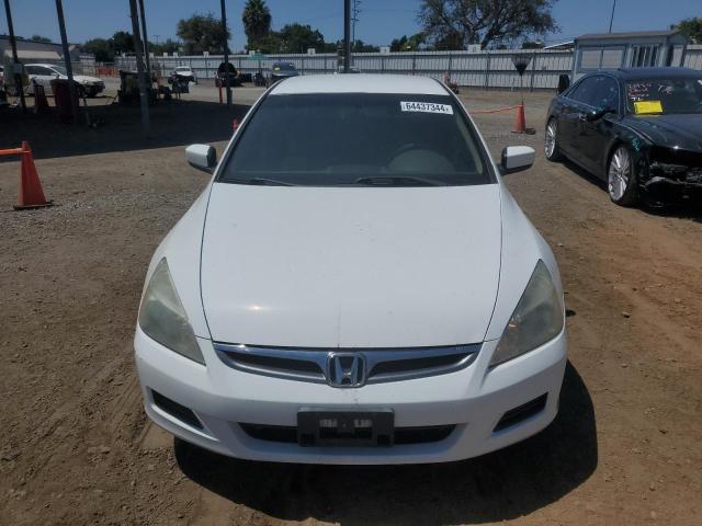 Photo 4 VIN: 1HGCM56406A165107 - HONDA ACCORD LX 