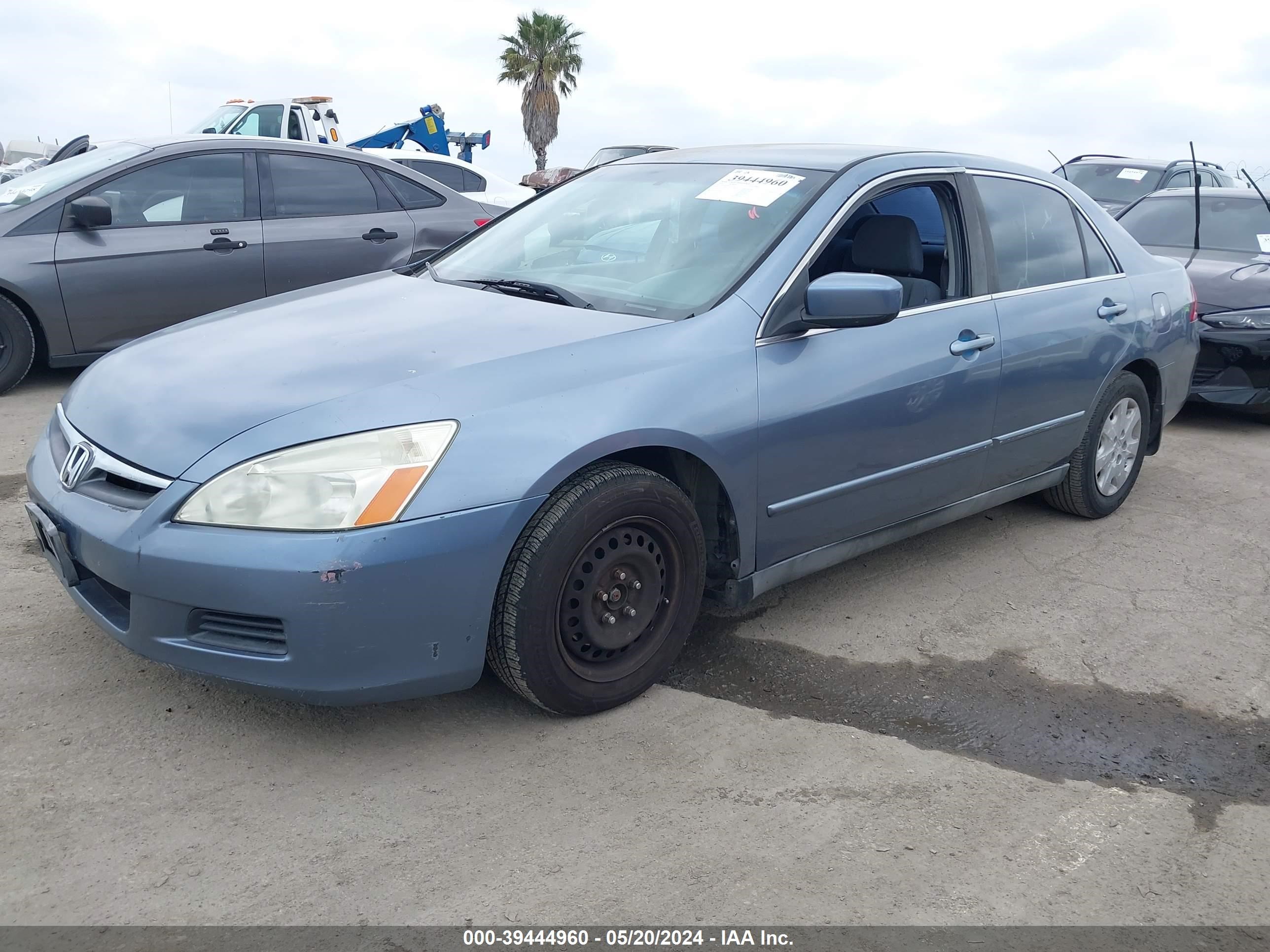 Photo 1 VIN: 1HGCM56407A036723 - HONDA ACCORD 