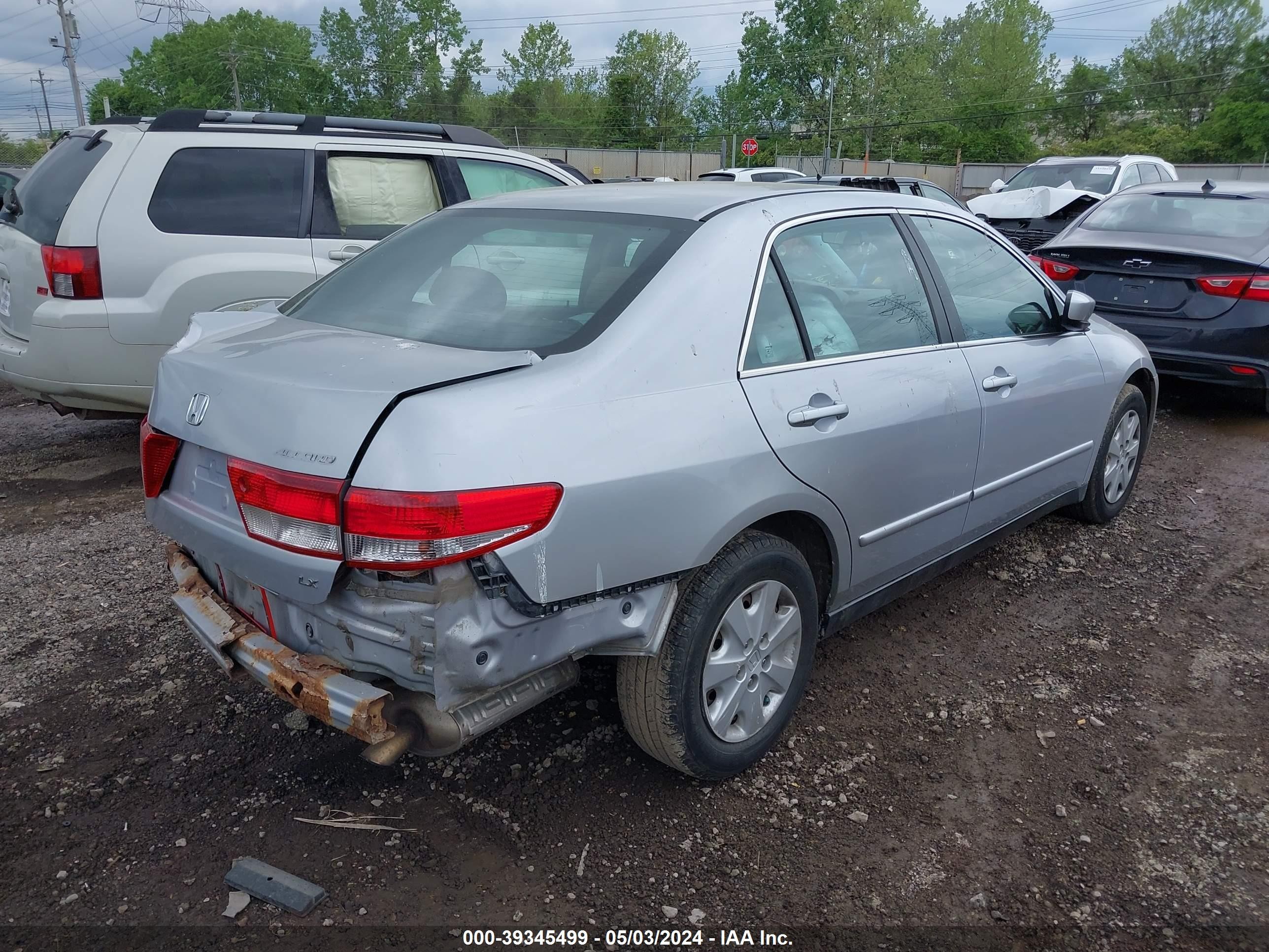 Photo 3 VIN: 1HGCM56414A158938 - HONDA ACCORD 