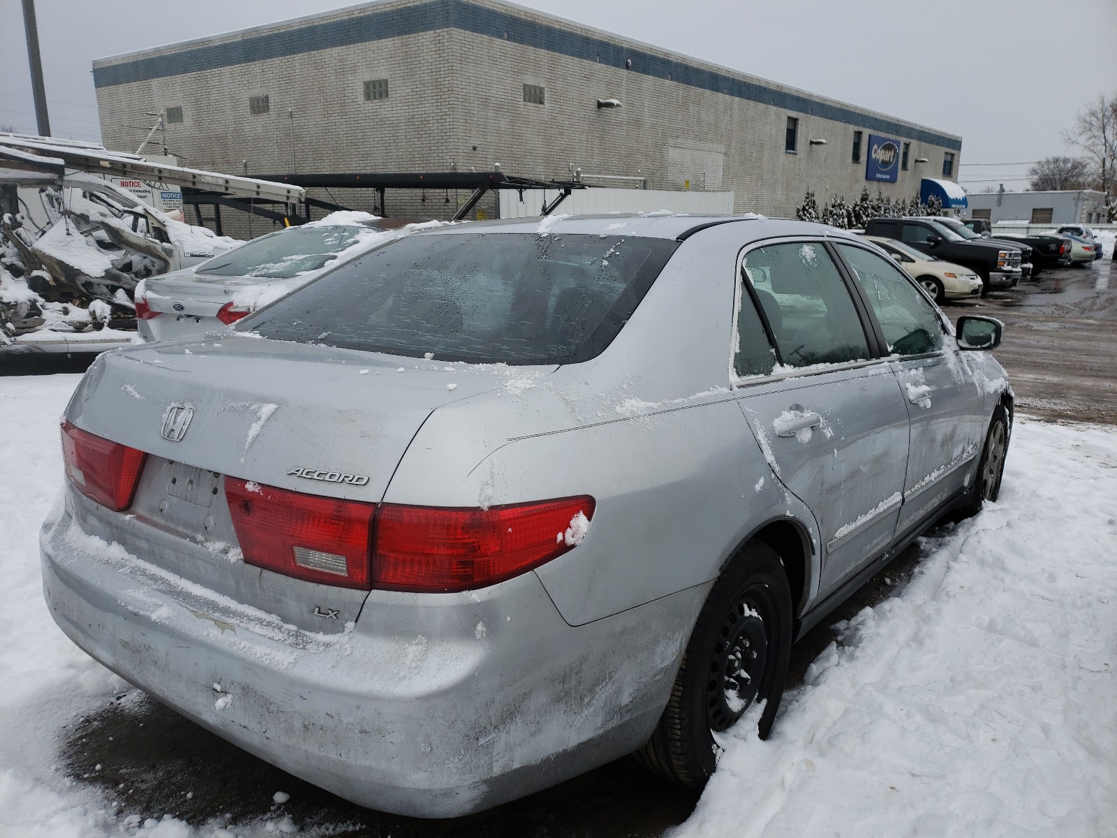 Photo 3 VIN: 1HGCM56415A147780 - HONDA ACCORD LX 