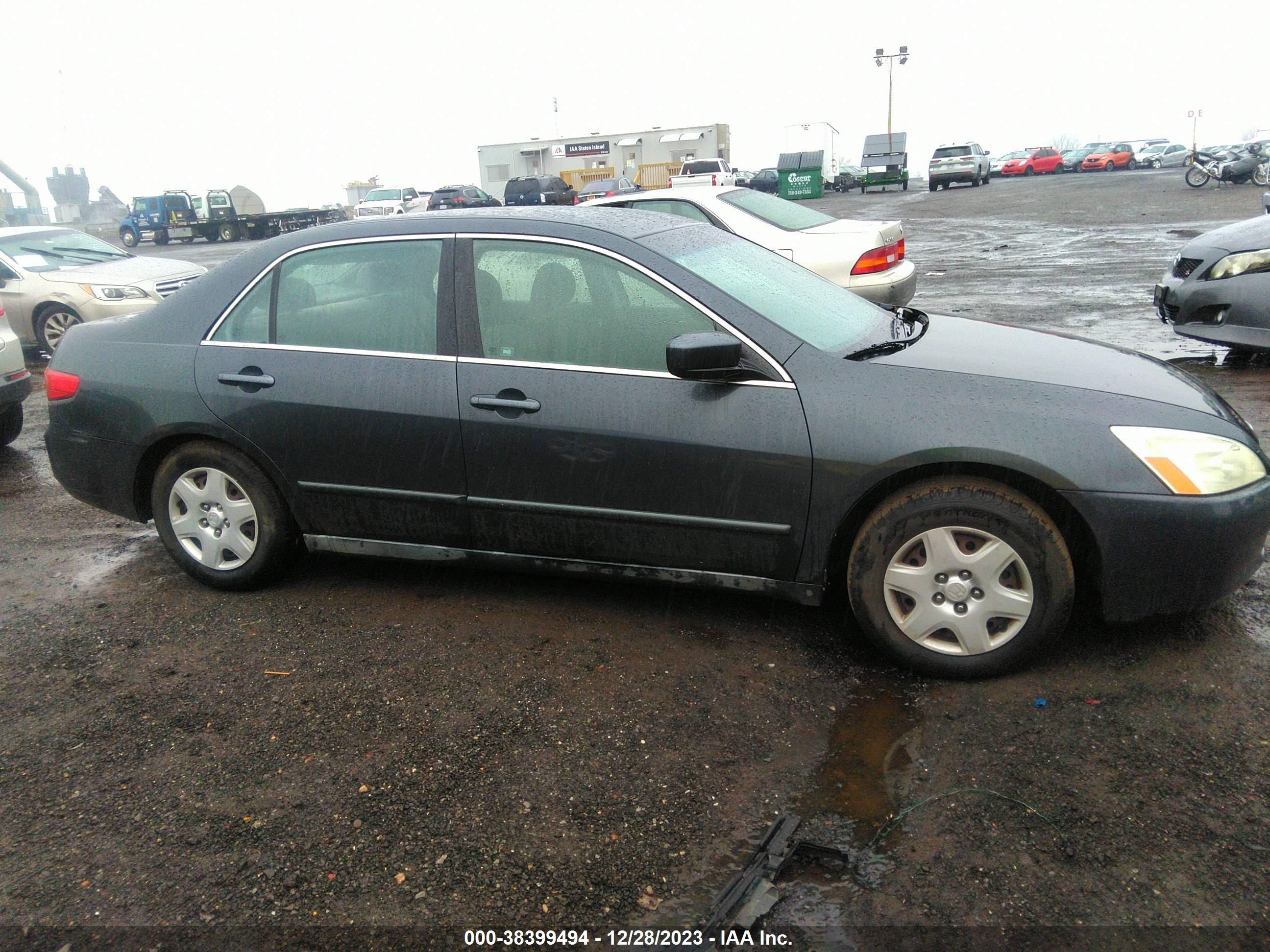 Photo 12 VIN: 1HGCM56415A161775 - HONDA ACCORD 