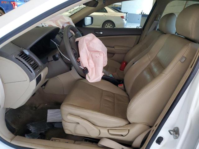 Photo 6 VIN: 1HGCM56415L004610 - HONDA ACCORD 