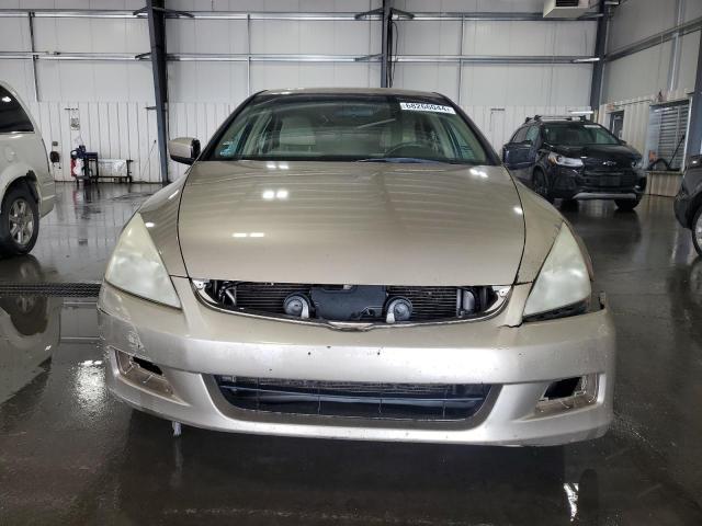 Photo 4 VIN: 1HGCM56416A086920 - HONDA ACCORD LX 