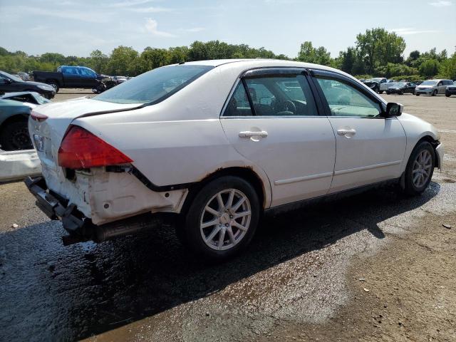 Photo 2 VIN: 1HGCM56417A121229 - HONDA ACCORD LX 